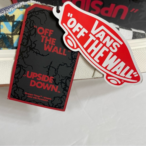 Vans Stranger Things Authentic Surfer Boy Pizza Checkerboard Shoes Womens Size 7 - Picture 10 of 10